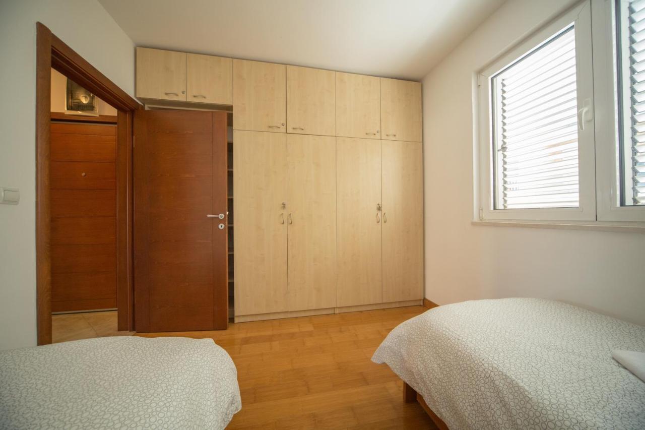 Zen Apartment Przno Ilha Sveti Stefan Exterior foto
