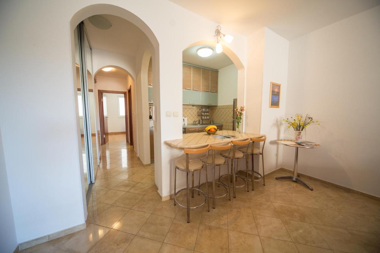 Zen Apartment Przno Ilha Sveti Stefan Exterior foto